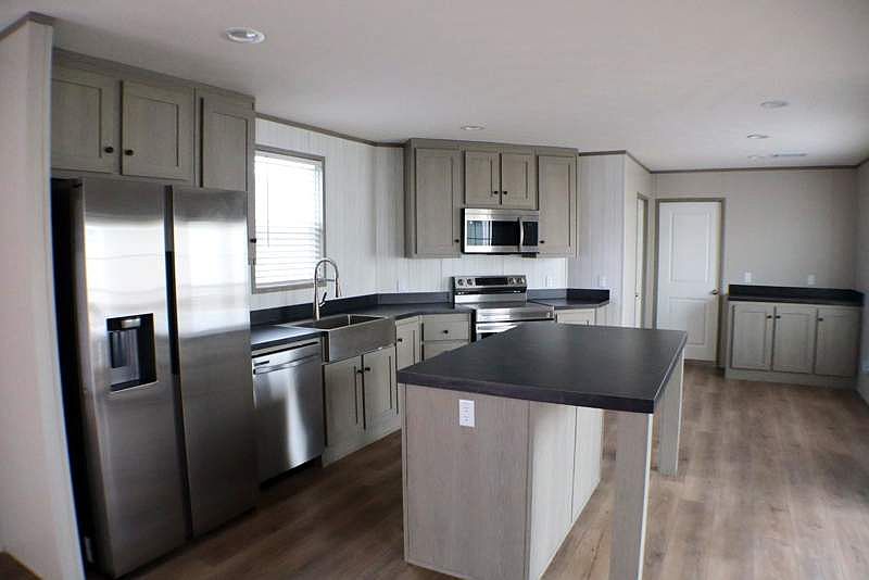 2nd image of 6220 Katy Hockley Rd #104