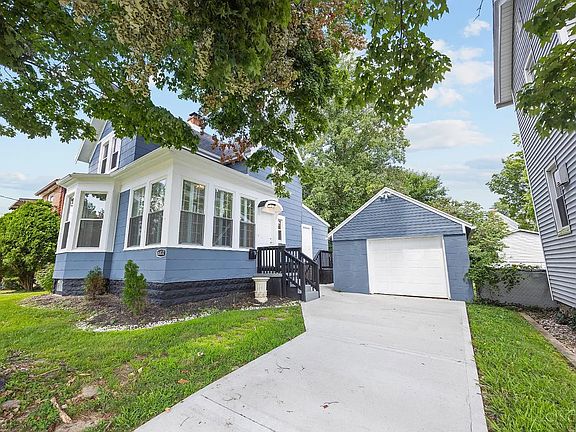 2nd image of 6832 Kenton Ave