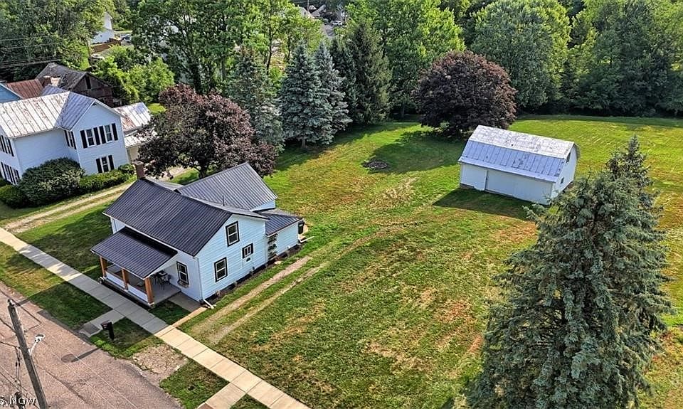 1st image of 131 Mill St