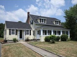 93 Mansfield St, Sharon, MA 02067