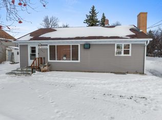 603 3rd Ave, Rolette, ND 58366