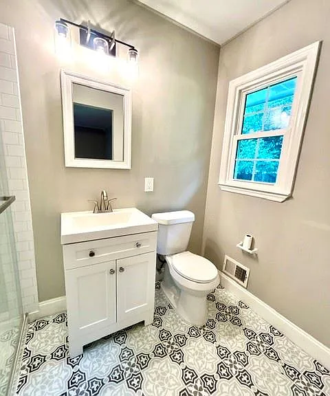 80 Pinehurst Ln — Photo 21