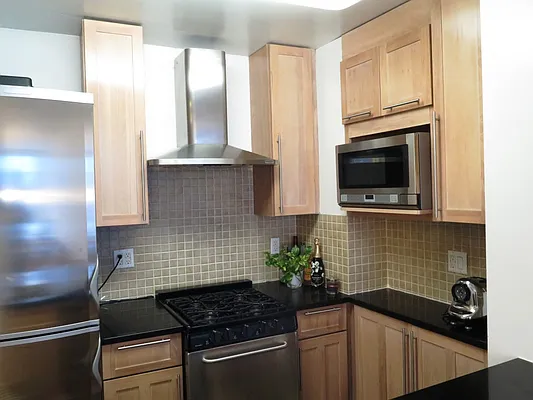 Sold by Center Avenue Equity Co LTD | media 16