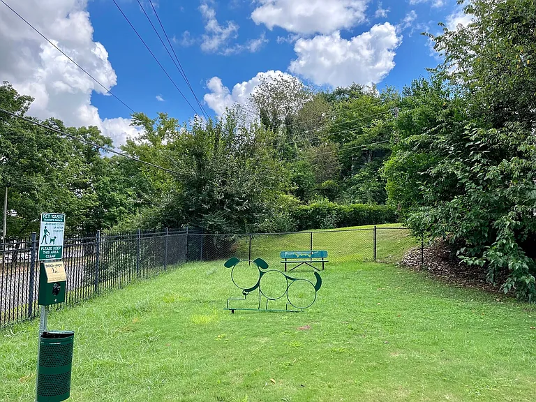 218 Olympia Dr — Photo 19
