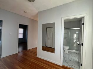 68 Benefit St #2, Pawtucket, RI 02861