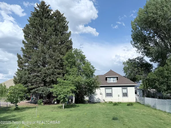 501 Sage St, Cokeville, WY 83114