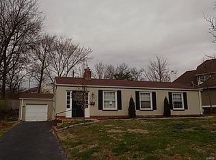 650 Lewiston Dr, Saint Louis, MO