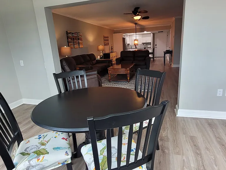 4542 Garnet Dr #204 — Photo 28
