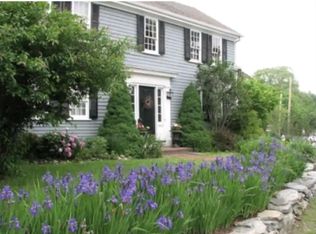 43 Bedford Rd, Carlisle, MA 01741
