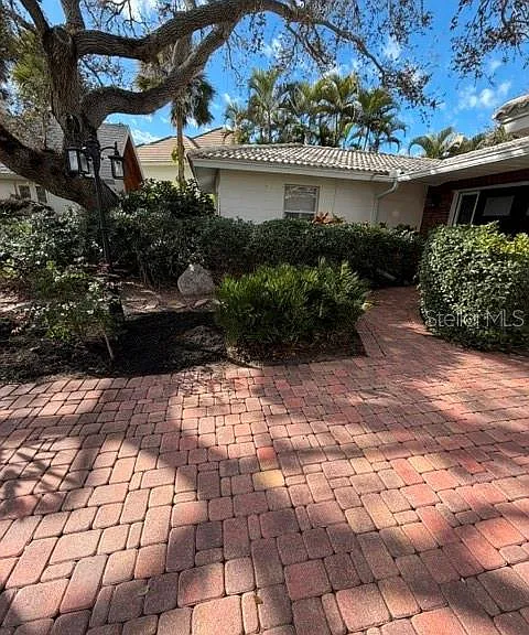 605 Lotus Ln — Photo 20