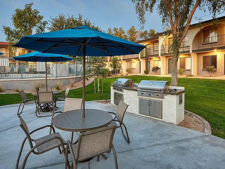 Fiesta Village Furnished Apts — Photo 2
