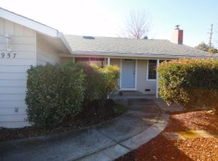 1957 Westwood Ave, Redding, CA 96001