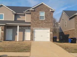2100 Ingalls Ln APT C, Alma, AR 72921