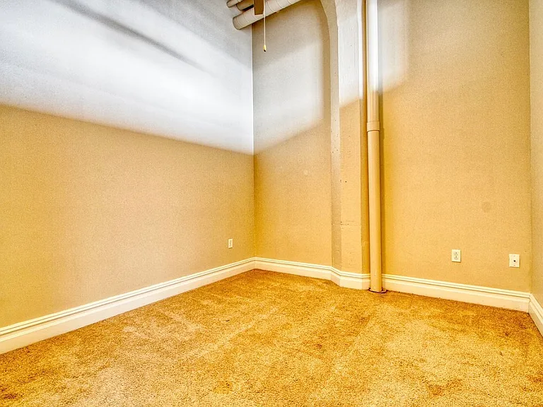 2917 Main St #G7 — Photo 8