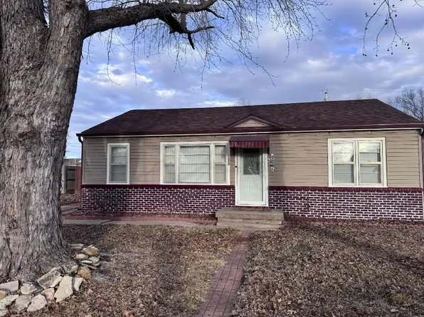 1220 N Manchester Ave, Newton, KS 67114