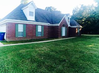 2591 Deer Creek Rd, Byhalia, MS 38611