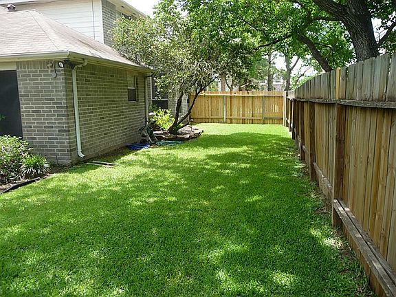 2nd image of 6930 Haven Creek Dr