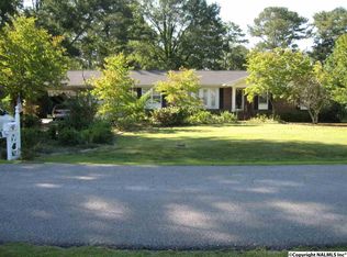 105 Buckingham Pl, Gadsden, AL 35904