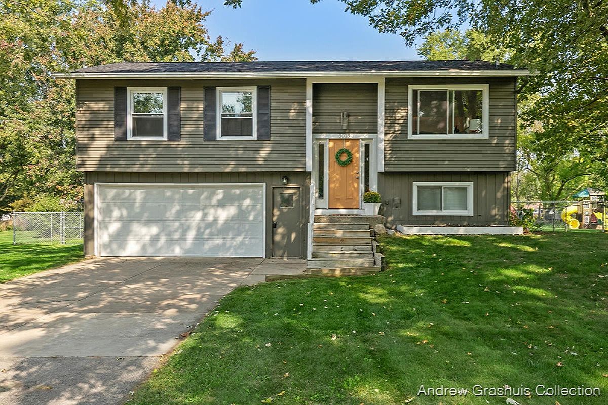 3003 Winesap Dr NE, Grand Rapids, MI 49525 Zillow