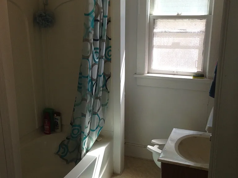 128 Rock St #1 — Photo 7
