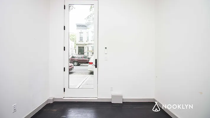 Rented by Nooklyn NYC LLC | media 16