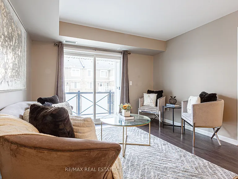 1045 Nadalin Hts #211 — Photo 18