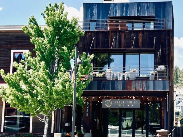 10041 Church St, Truckee, CA 96161