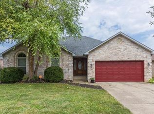 4919 Hunters Point Cir, Louisville, KY 40216