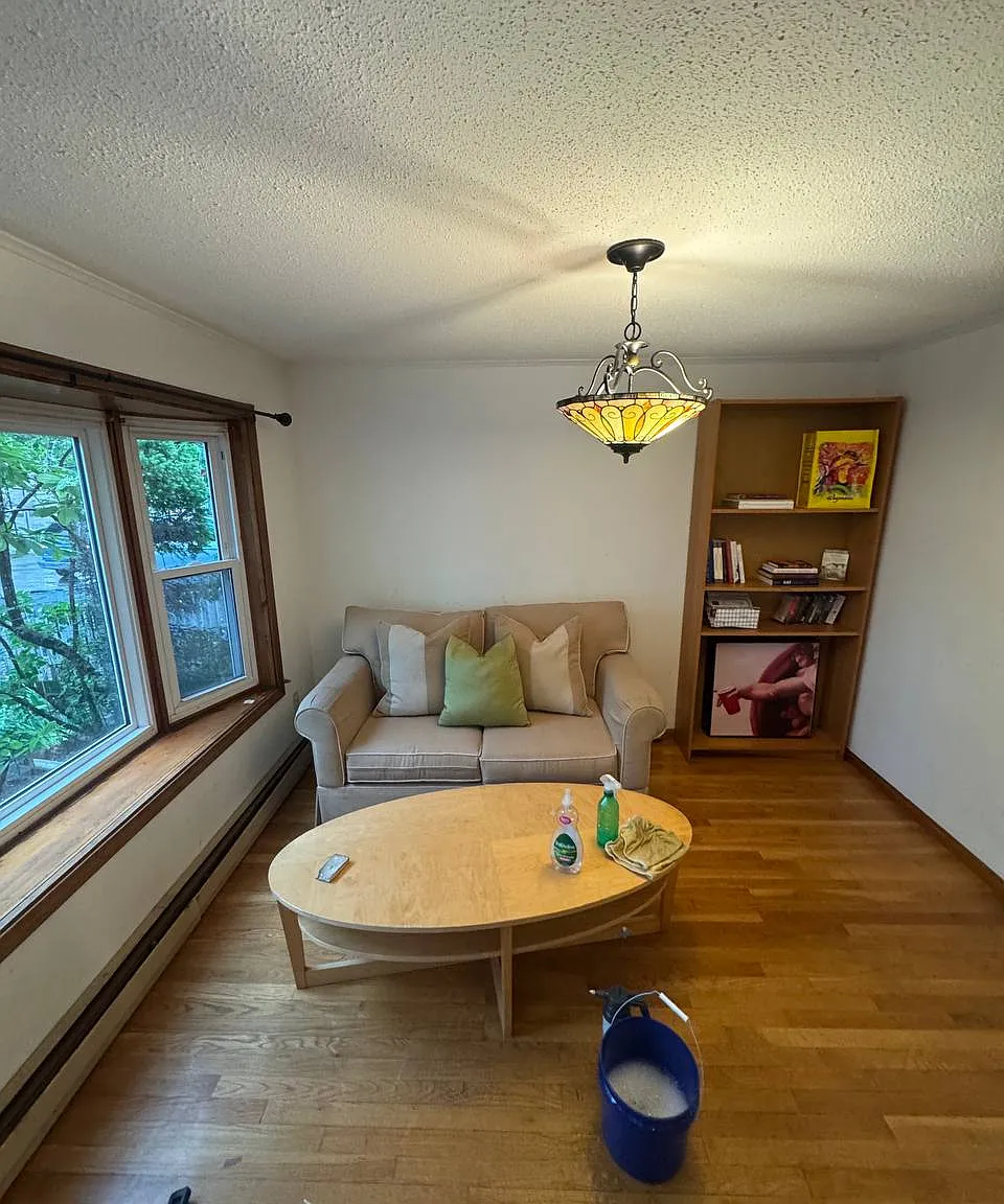 1 bed, 1450 sqft, $1,300 — Photo 2