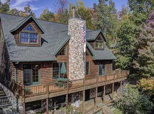 4755 Grand View Dr, Eagle River, WI 54521