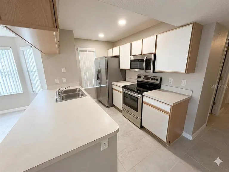 3156 Britannia Blvd #A — Photo 8