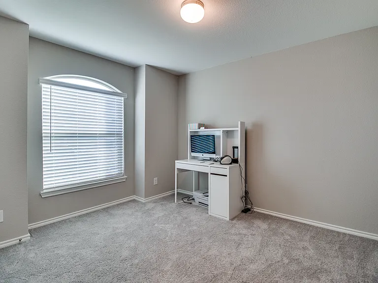 11441 Silver Queen Dr — Photo 11