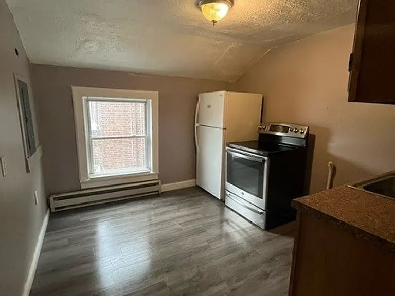 44 Mauch Chunk Street — Photo 4
