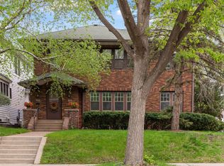 923 Lincoln Ave, Saint Paul, MN 55105