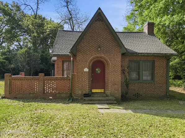 131 E Baldwin St, Milledgeville, GA 31061