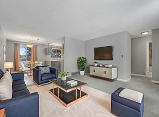 6411 12th Ave NW, Edmonton, AB T6L 2G3