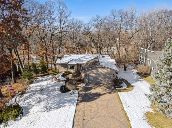 3005 Quaker Ln N, Plymouth, MN 55441