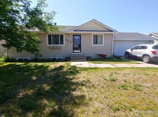 703 Lark Ln, Sterling, CO 80751