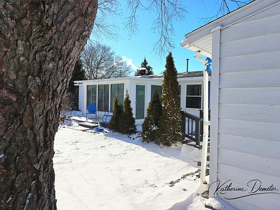 4th image of 10550 Idaho St