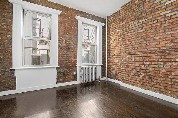 Rented by Compass | media 12