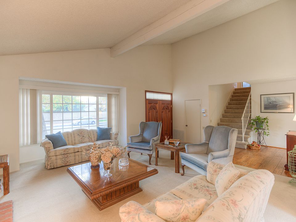 1st image of 25102 Avenida Ignacio