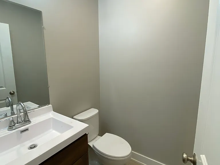 1836 W Augusta Blvd #1F — Photo 15