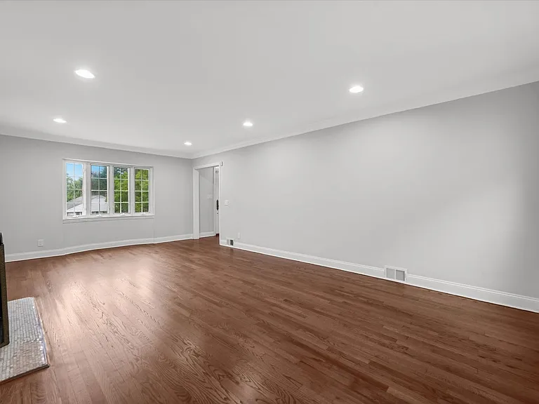 17 Pinewood Rd — Photo 14