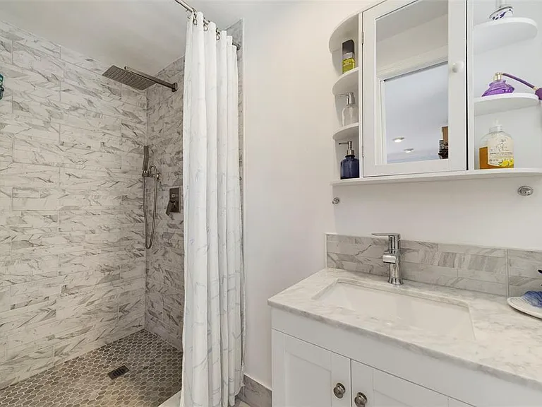 515 Florida St — Photo 39