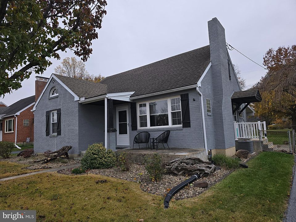 1st image of 123 Lincoln Pl