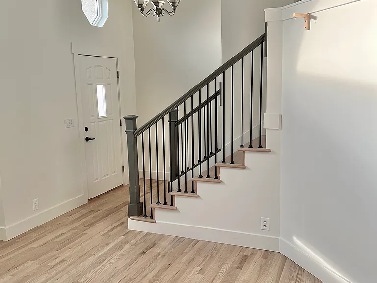 3056 N 2175 E — Photo 7