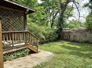 1524 Deer Lake Dr, Lexington, KY 40515