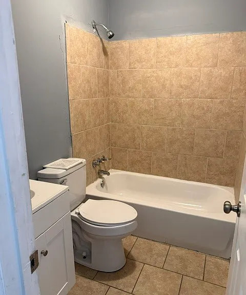 117 Phylliss Cir #B — Photo 6