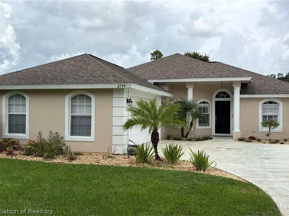 2749 Sandy Loam Ct, Sebring, FL 33875