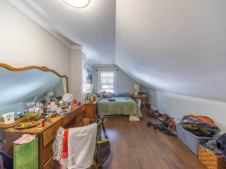 662 Moody St #2 — Photo 15